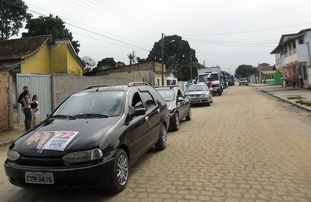 A carreata percorreu as principais ruas da cidade