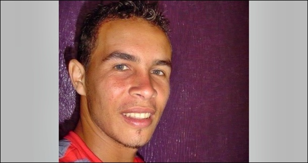 Foto extra&iacute;da do orkut de Claudiano Moreau