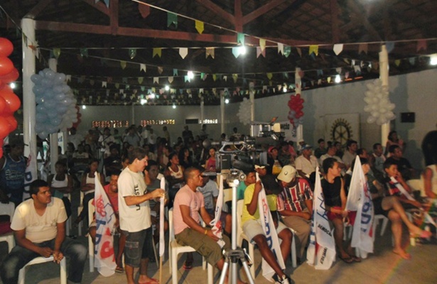 Populares e representantes de diversas classes sociais compareceram &agrave; conven&ccedil;&atilde;o