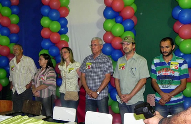 Houve dificuldades para a escolha do vice de Carib&eacute;