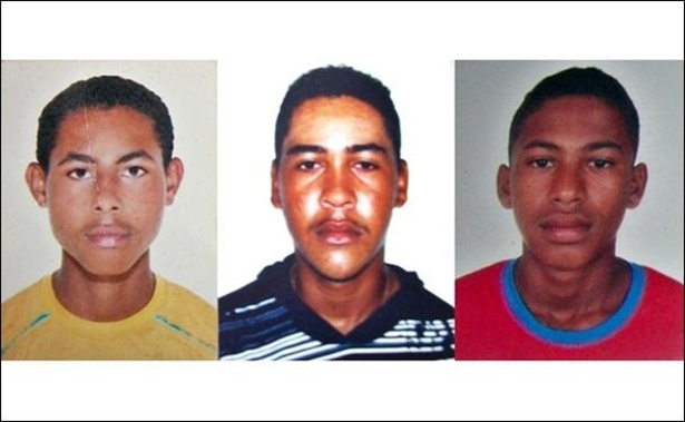 O tr&ecirc;s jovens assassinados, Alessandro Ofrai de Jesus, de 17 anos, Darlan de Jesus Nascimento, de 16, e Edson da Silva Francisco, de 18 