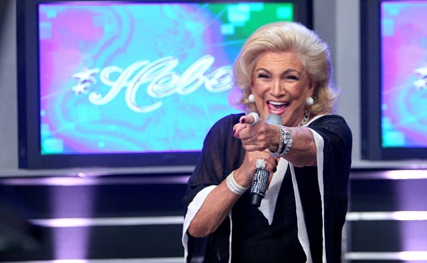 Hebe na &eacute;poca que apresentava seu programa no SBT, emissora que trabalhou por 25 anos