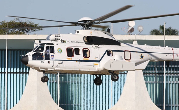 O novo helic&oacute;ptero da Presid&ecirc;ncia da Rep&uacute;blica adquirido por Dilma, o VH-36 Caracal (Eurocopter-725) em vers&atilde;o VIP 