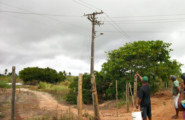 Poste onde ocorreu o acidente