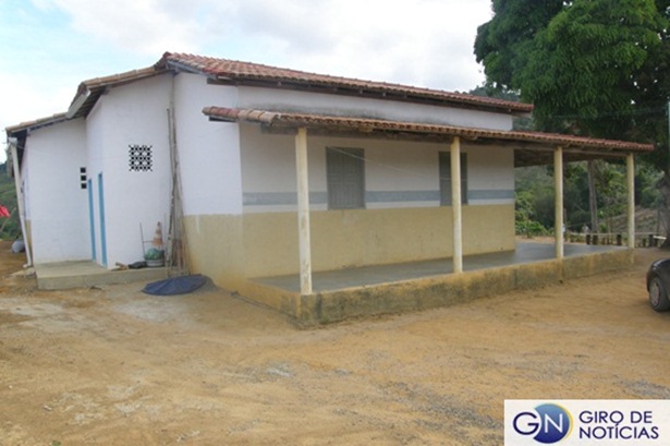 Escola Lindomar Santos Oliveira, na fazenda Lusitana