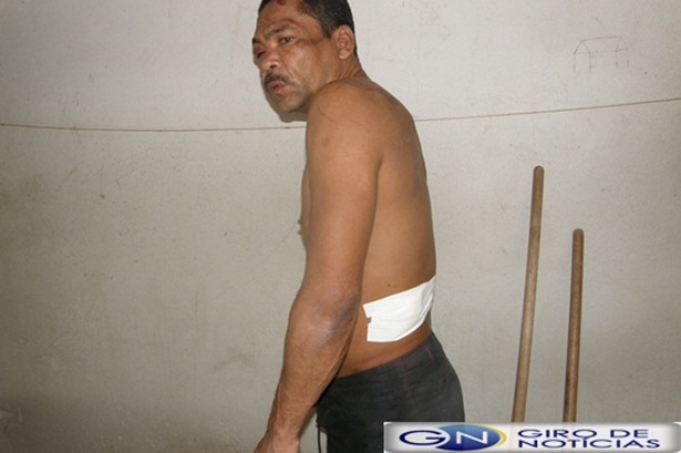 Detento ferido por companheiro de cela