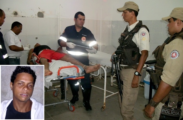 No detalhe, foto de Adelmo. Momento em que ele era atendido na emerg&ecirc;ncia do Hospital Municipal Frei Ricardo.