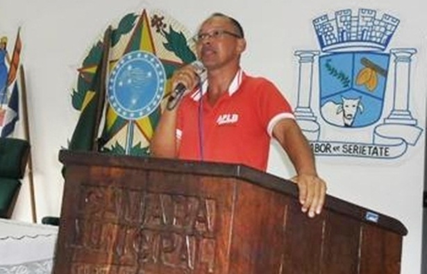 Emanoel Oliveira 