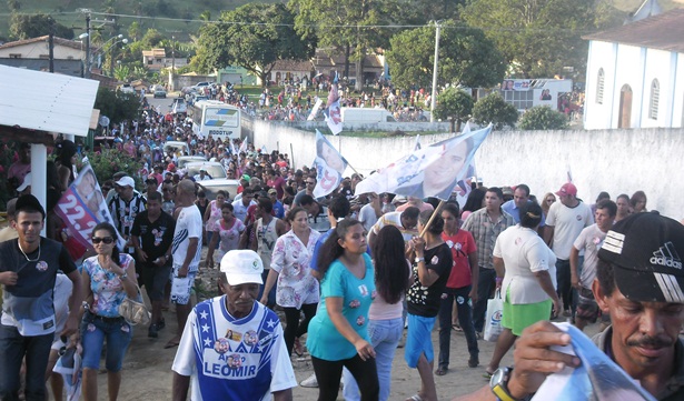 Os dapezeiros n&atilde;o pouparam esfor&ccedil;os e enfrentaram, com muita anima&ccedil;&atilde;o, as ladeiras do distrito