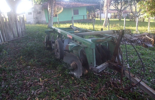 Um implemento tamb&eacute;m foi encontrado na fazenda