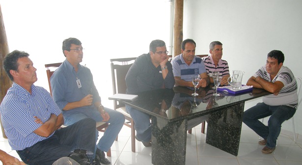 Paulo Roberto Vieira Santos, gestor de ag&ecirc;ncia e de atendimento da Companhia de eletricidade do Estado da Bahia (Coelba