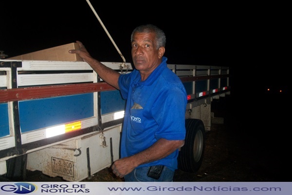 Ant�nio Urbano condutor do caminh�o,saiu ileso do acidente.