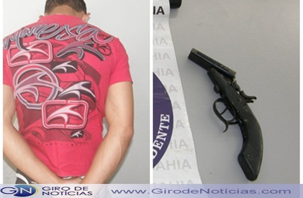 Ao lado direito a arma que o menor matou "Largatixa"